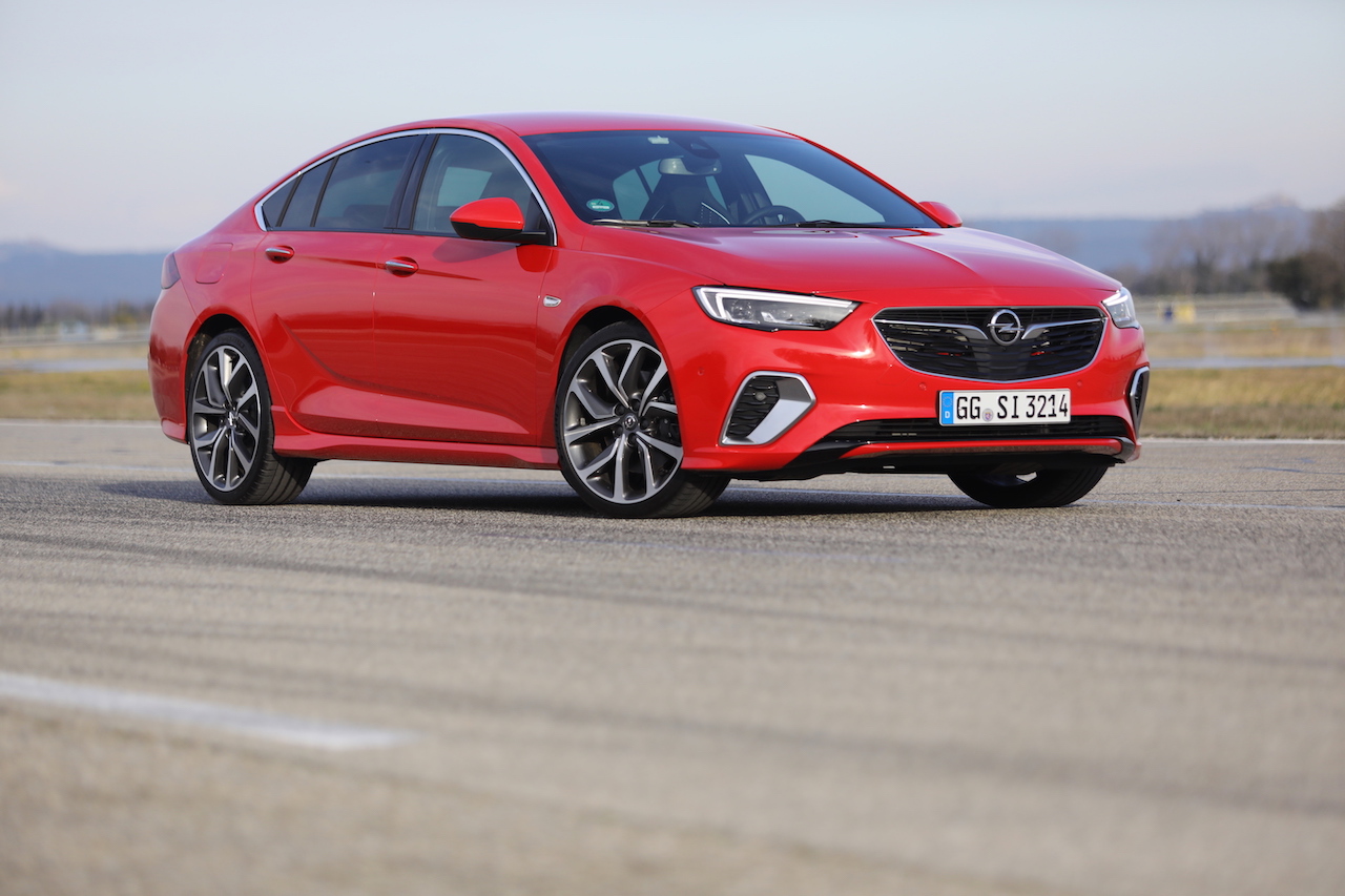 Opel insignia grand sport