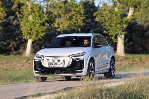 audi-q6-e-tron-quattro-s-line-2025-photo-laurent-sanson-24