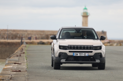 jeep-avenger-e-hybrid-2024-photo-laurent-sanson-08