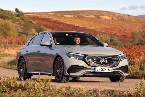 mercedes-classe-e-300e-amg-line-2024-photo-laurent-sanson-01 (1) (1)