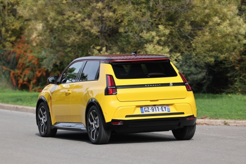 renault-5-e-tech-electric-iconic-cinq-2025-photo-laurent-sanson-36