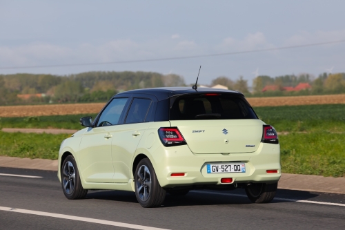 suzuki-swift-4-hybrid-2024-photo-laurent-sanson-24